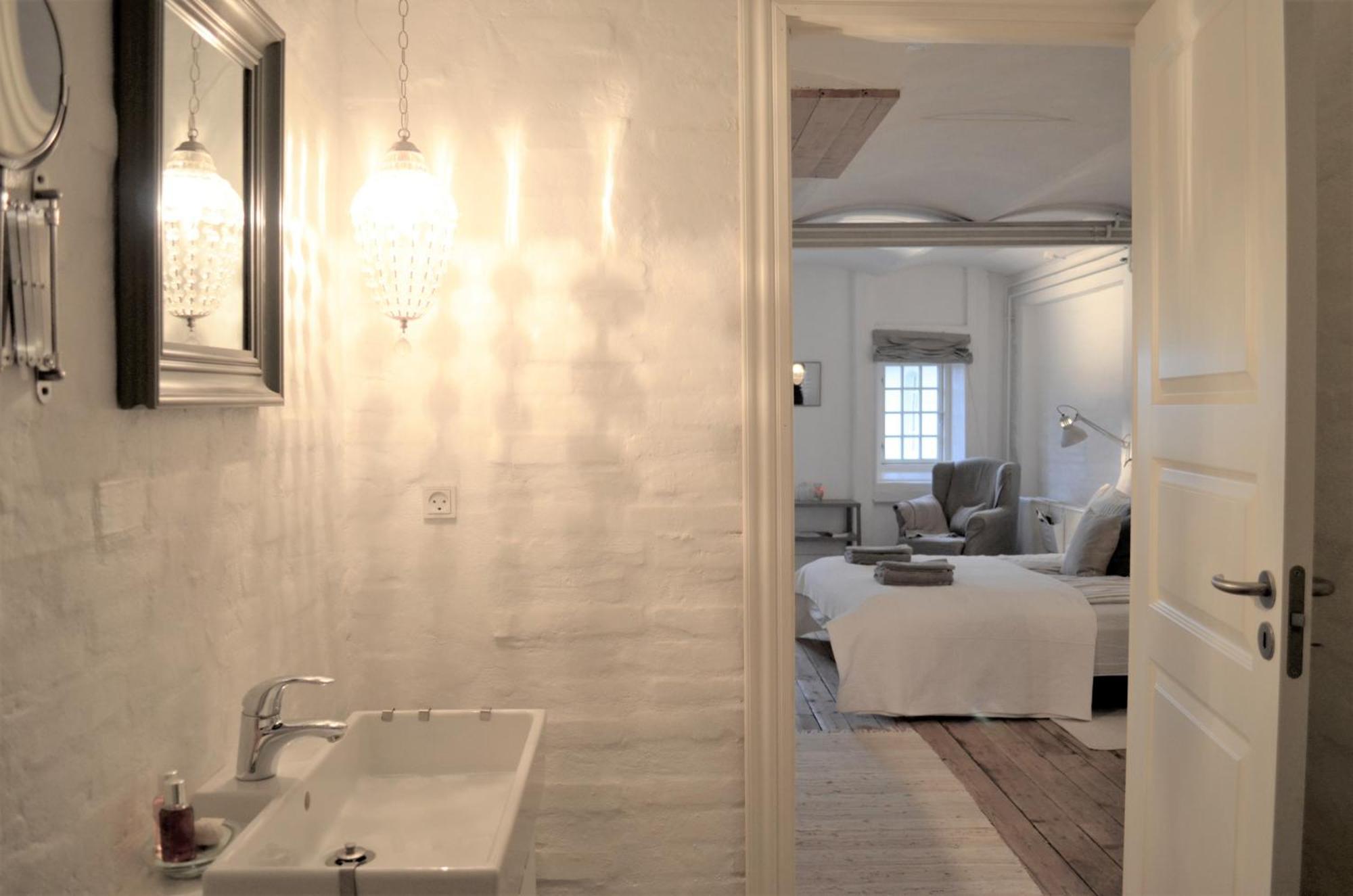 Store Ejlstrup Bed & Breakfast Οντένσε Εξωτερικό φωτογραφία